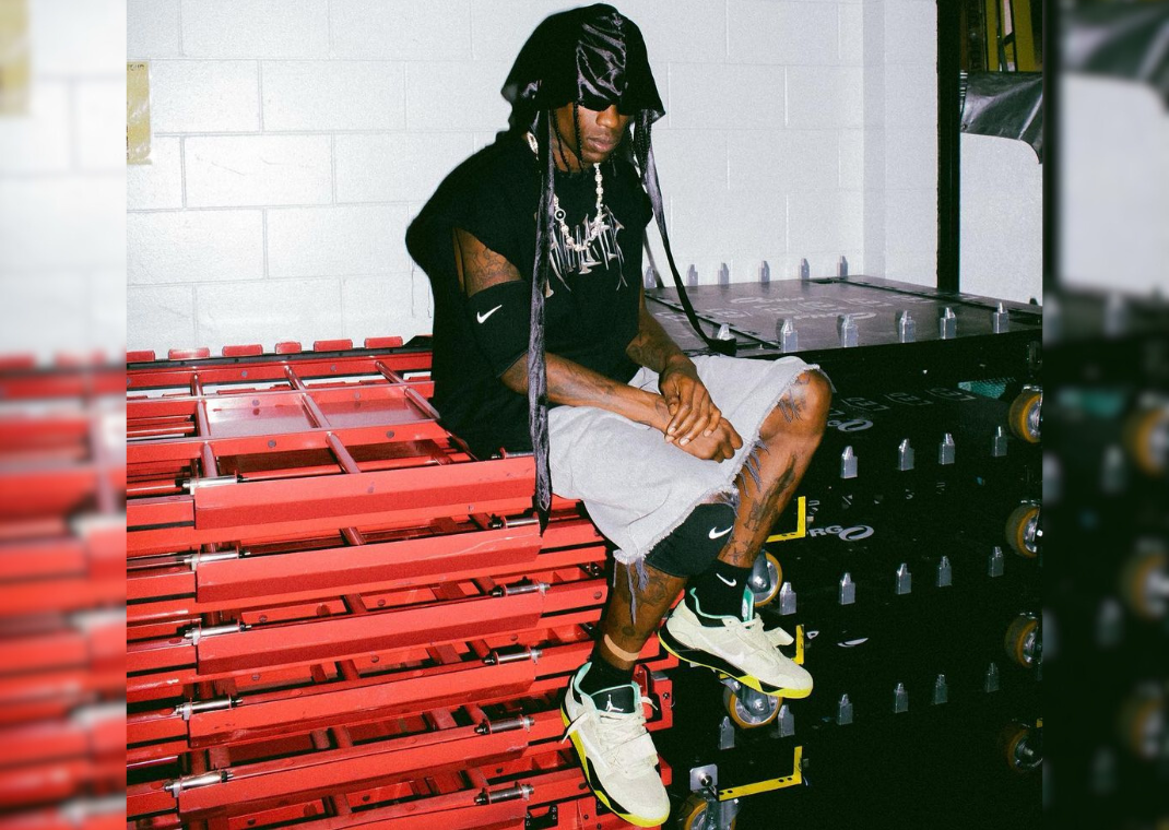 jd sports travis scott